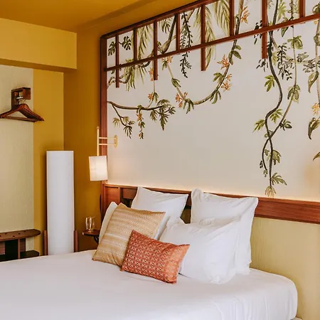Otel Sangha