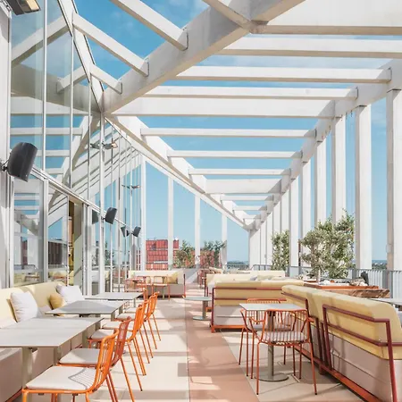 Otel Sangha 3*
